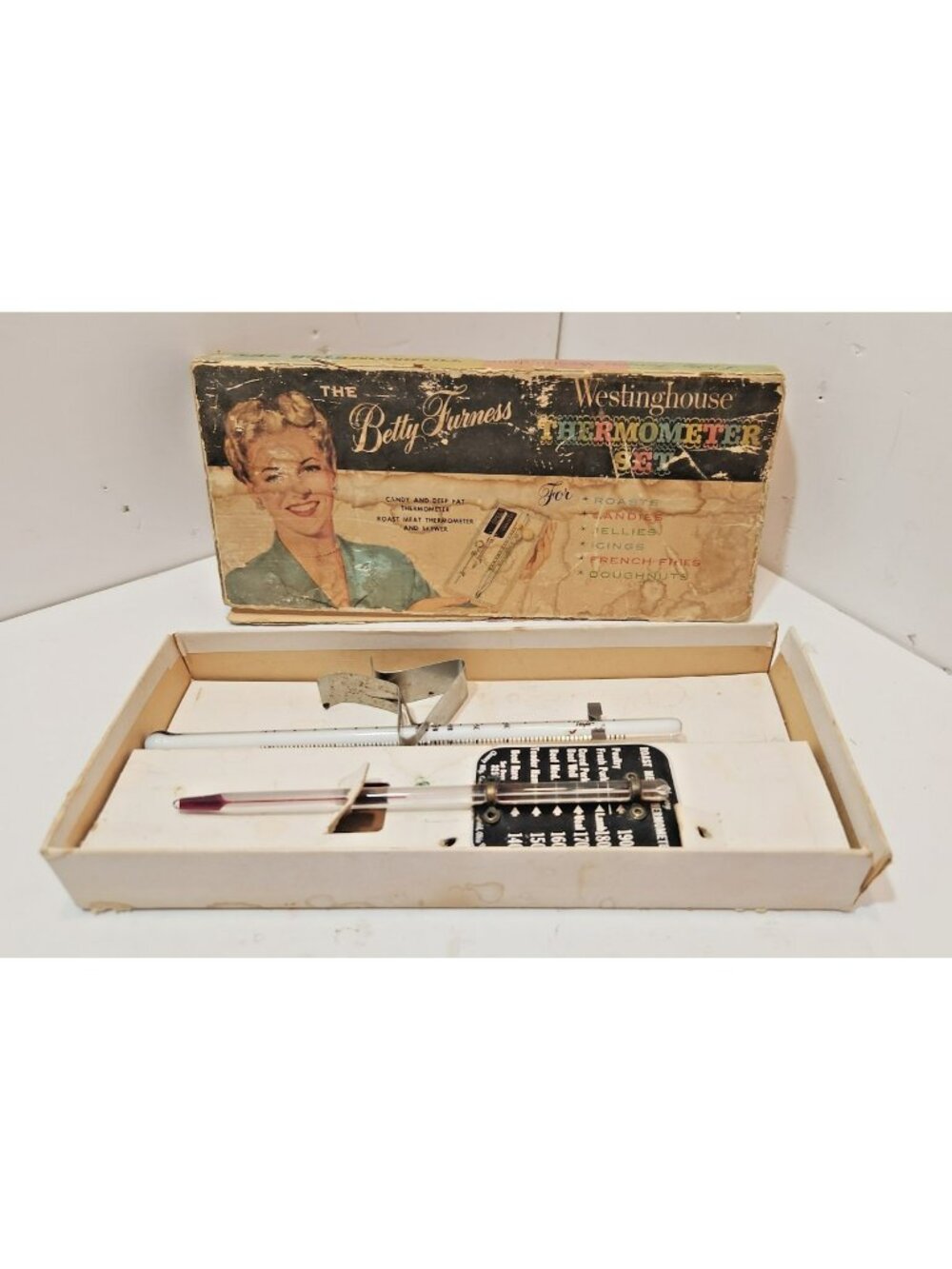 Vintage 1950's Westinghouse Betty Furnes Thermometer Set With Original Box